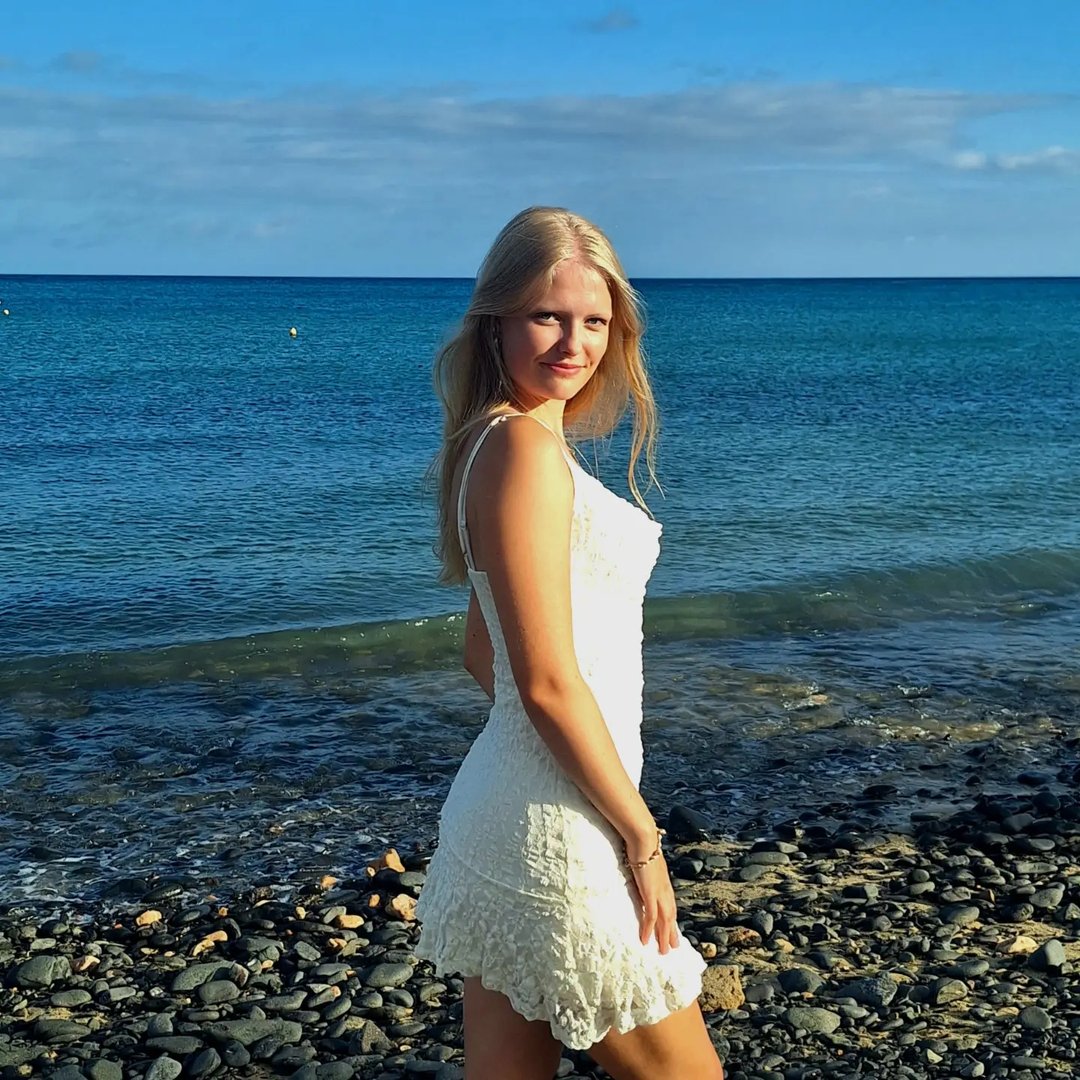 Instagram Profilbild von chiara._horn