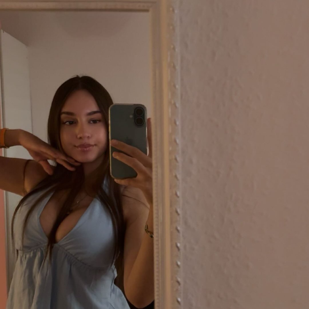 Instagram Profilbild von riianayn