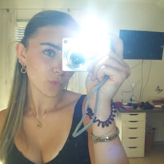 Instagram Profilbild von nailafshr