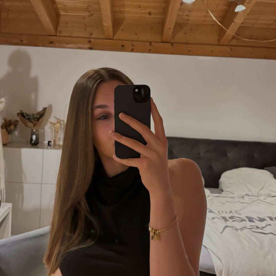 Instagram Profilbild von lara_wagr
