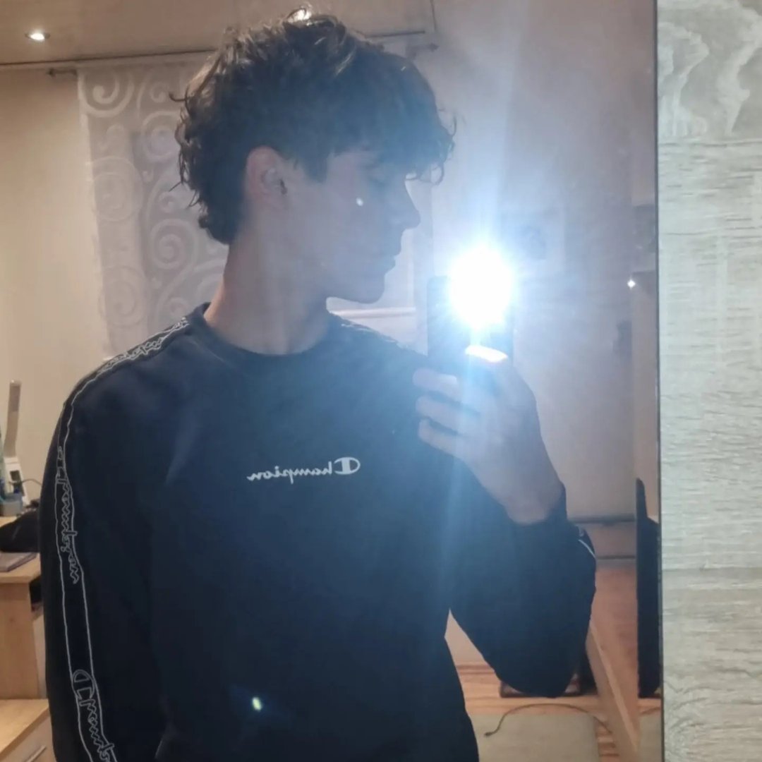 Instagram Profilbild von julian_std1