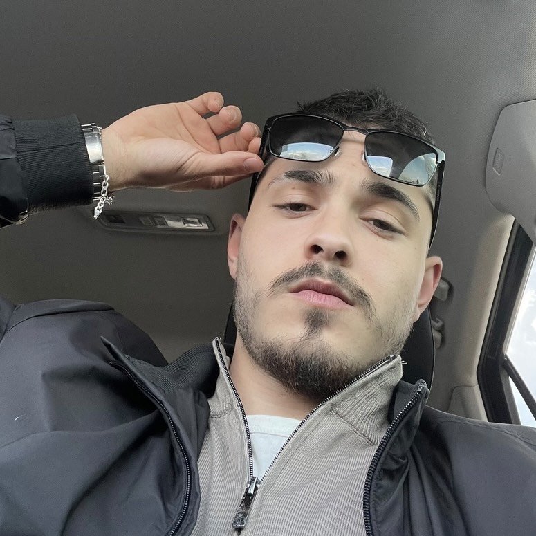 Instagram Profilbild von ardademiir00