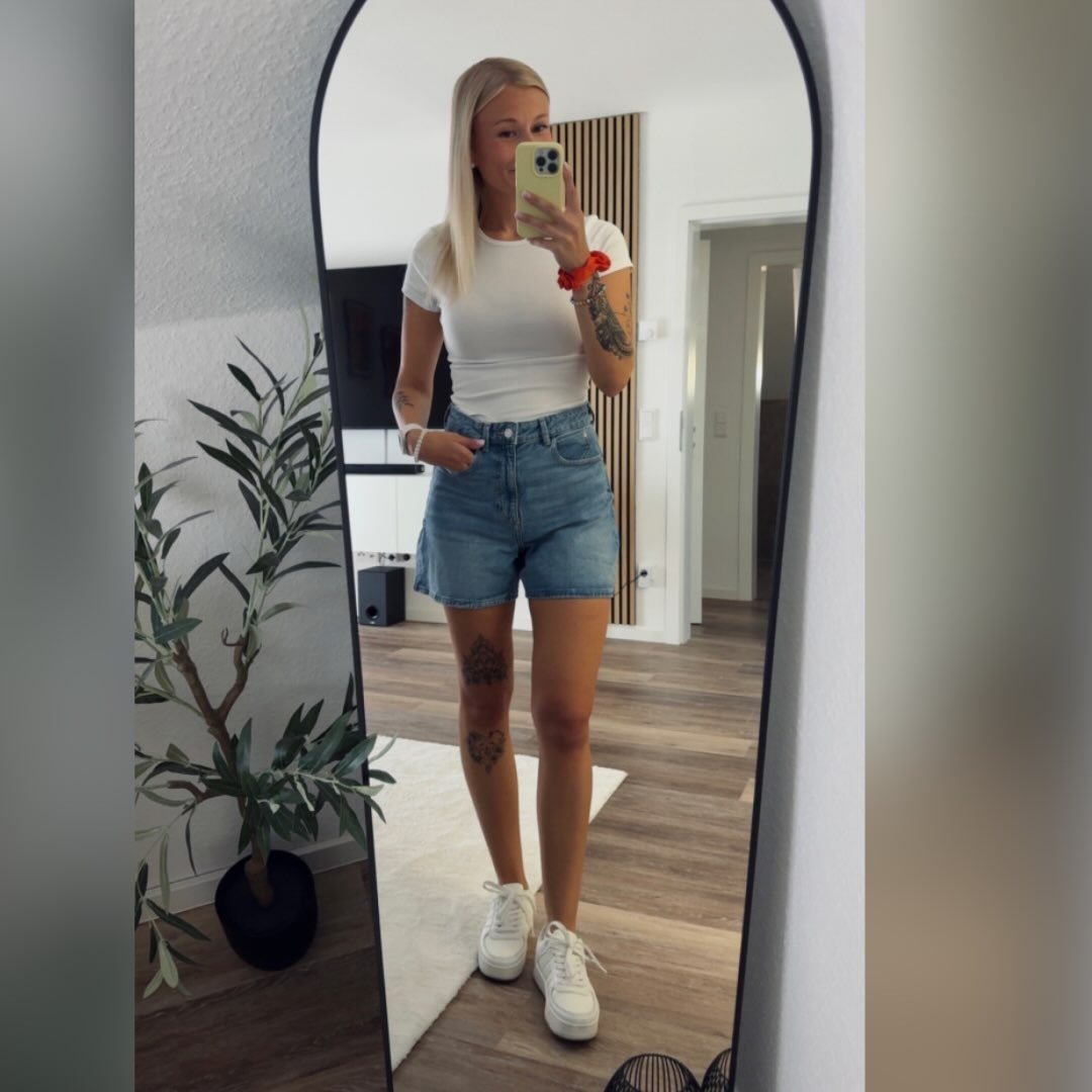 Instagram Profilbild von lena.droste