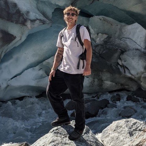 Instagram Profilbild von dermoebelbock.official