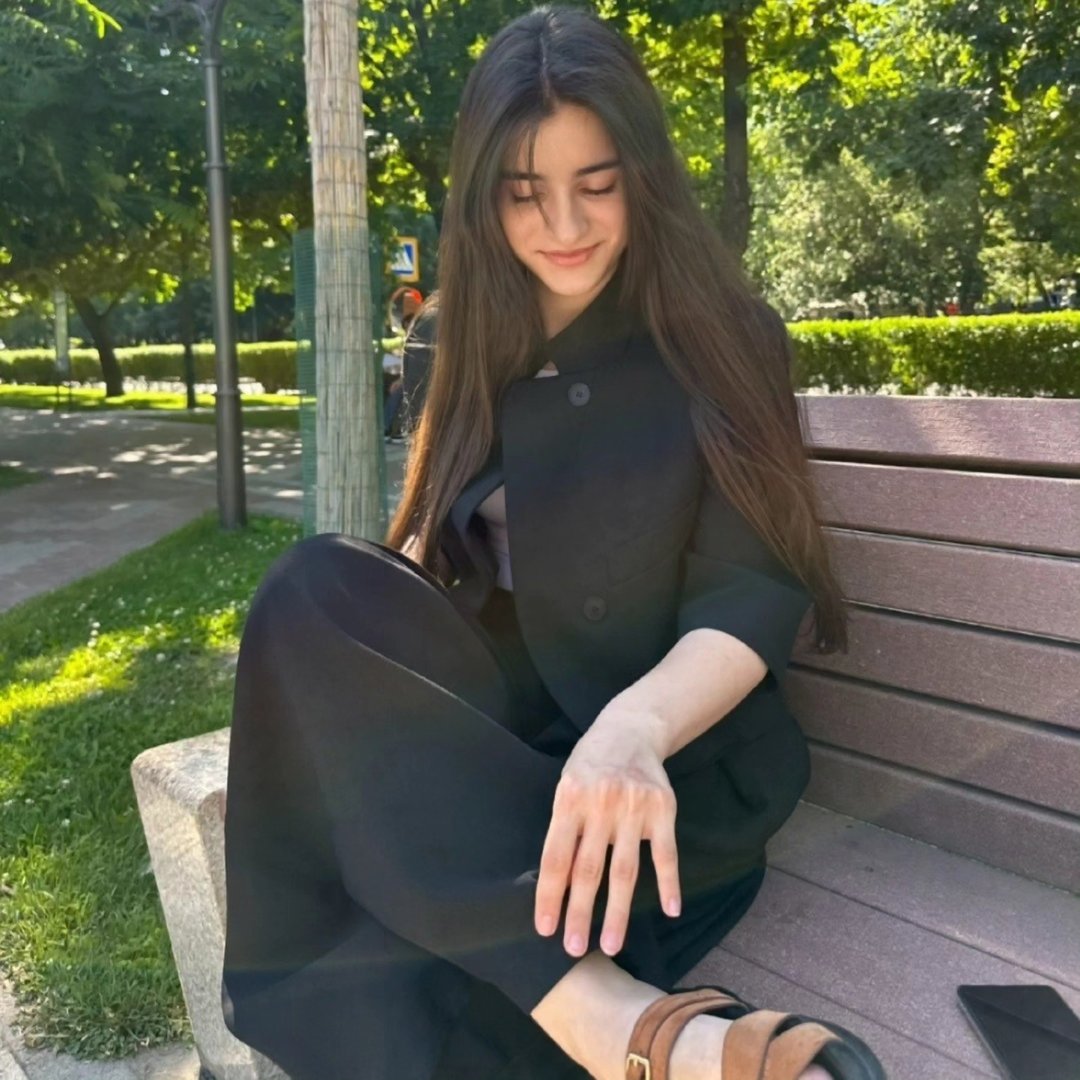 Instagram Profilbild von asteri_.avetisyaan
