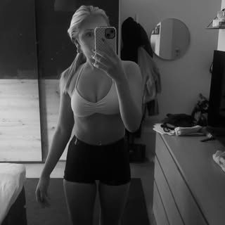 Instagram Profilbild von loralillyprivat
