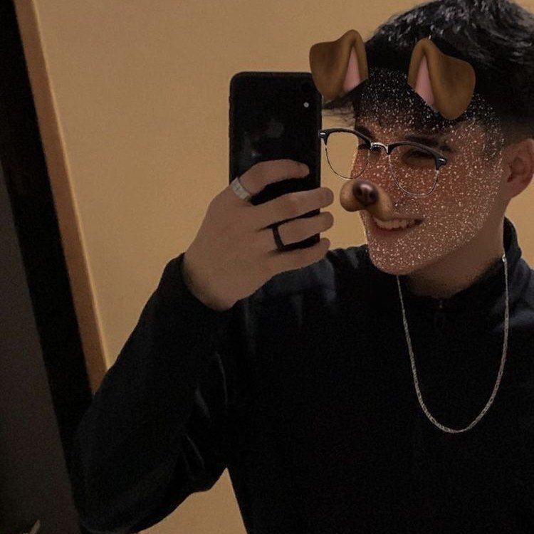Instagram Profilbild von _m4r10__