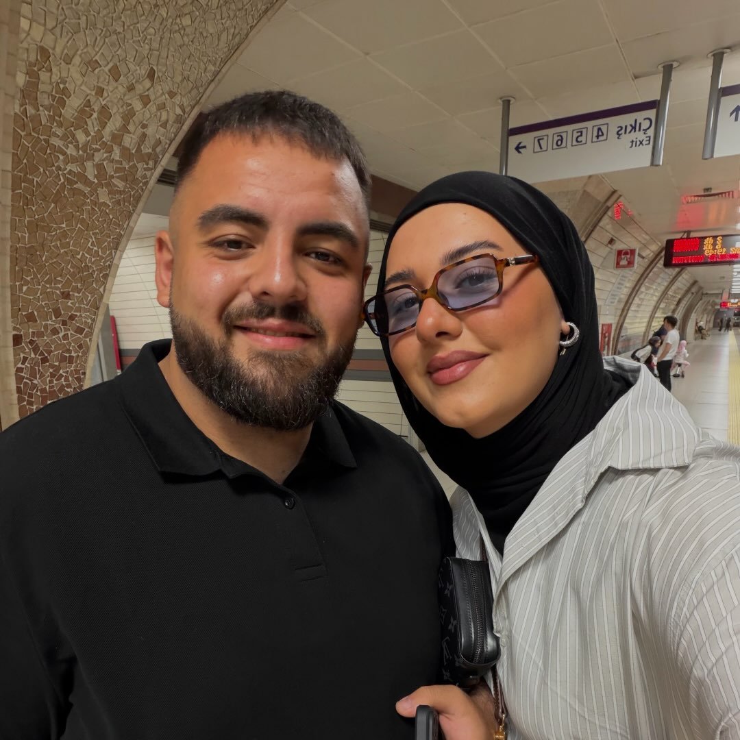 Instagram Profilbild von _meltemek