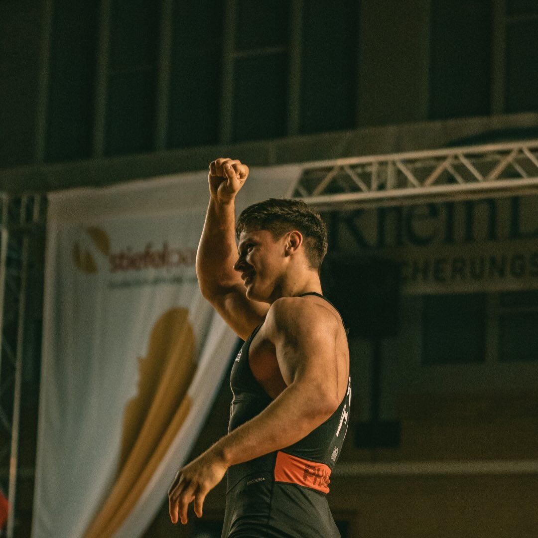 Instagram Profilbild von deni.nakaev
