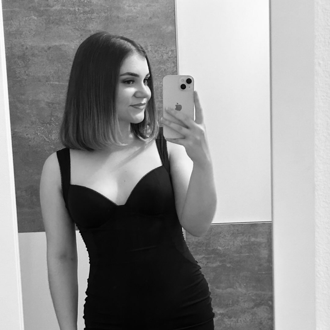 Instagram Profilbild von laurabulatovic