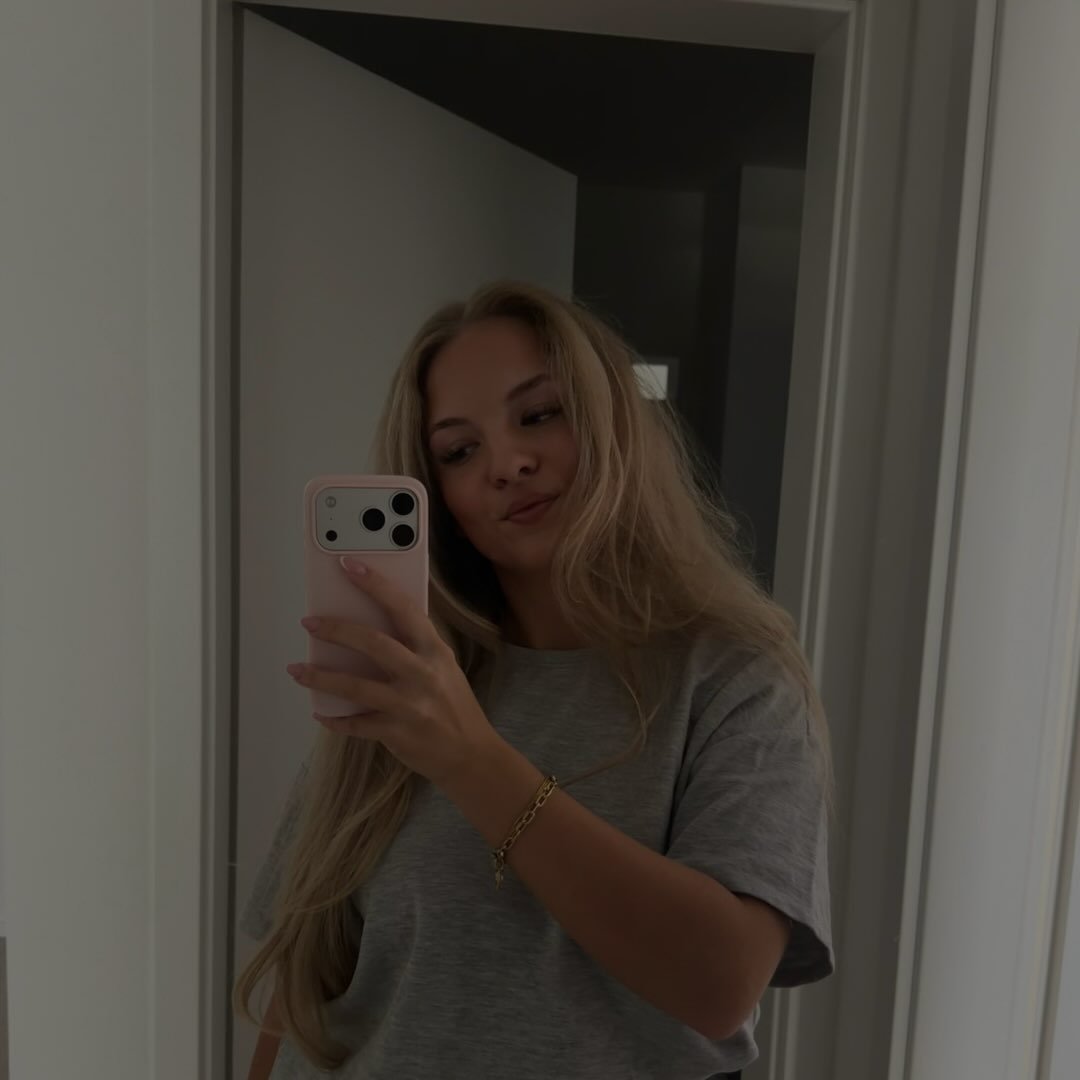Instagram Profilbild von emiliavlk._