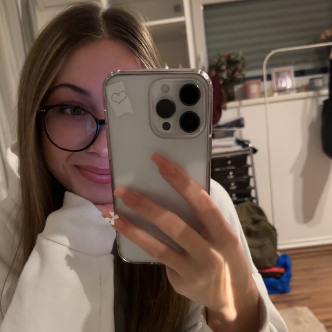 Instagram Profilbild von davina.boegi