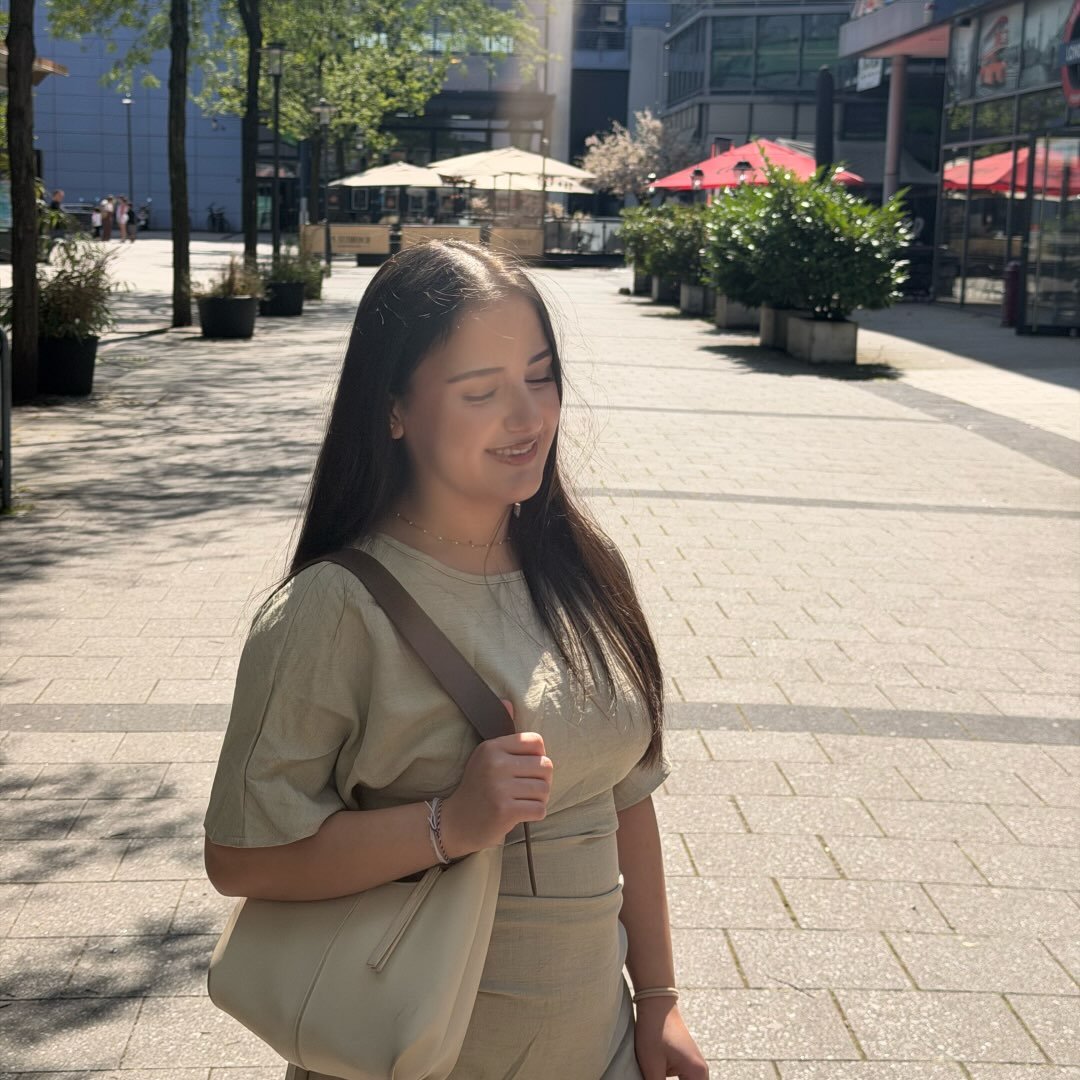 Instagram Profilbild von 1o.hadeel10