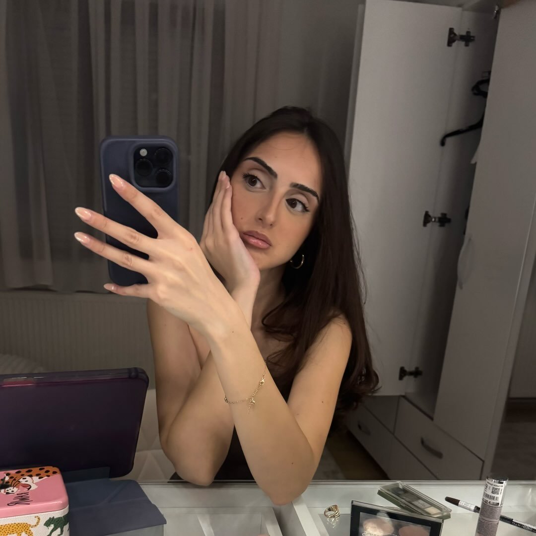 Instagram Profilbild von zenepe.ahmedi