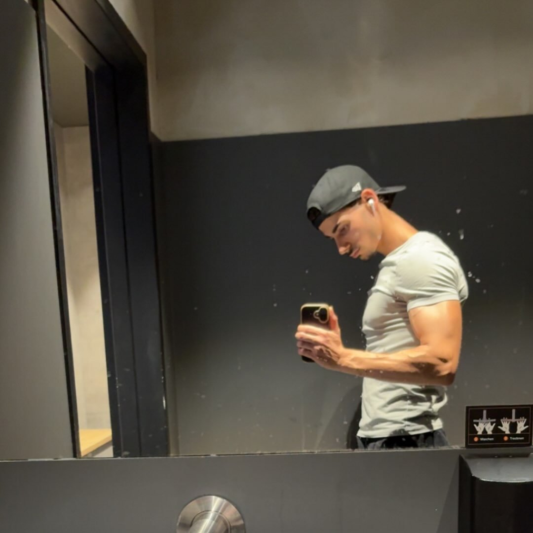 Instagram Profilbild von 27.panagiotis