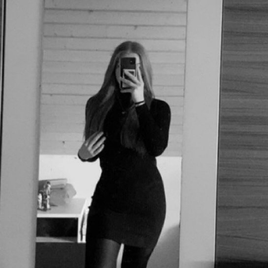 Instagram Profilbild von lar_2304