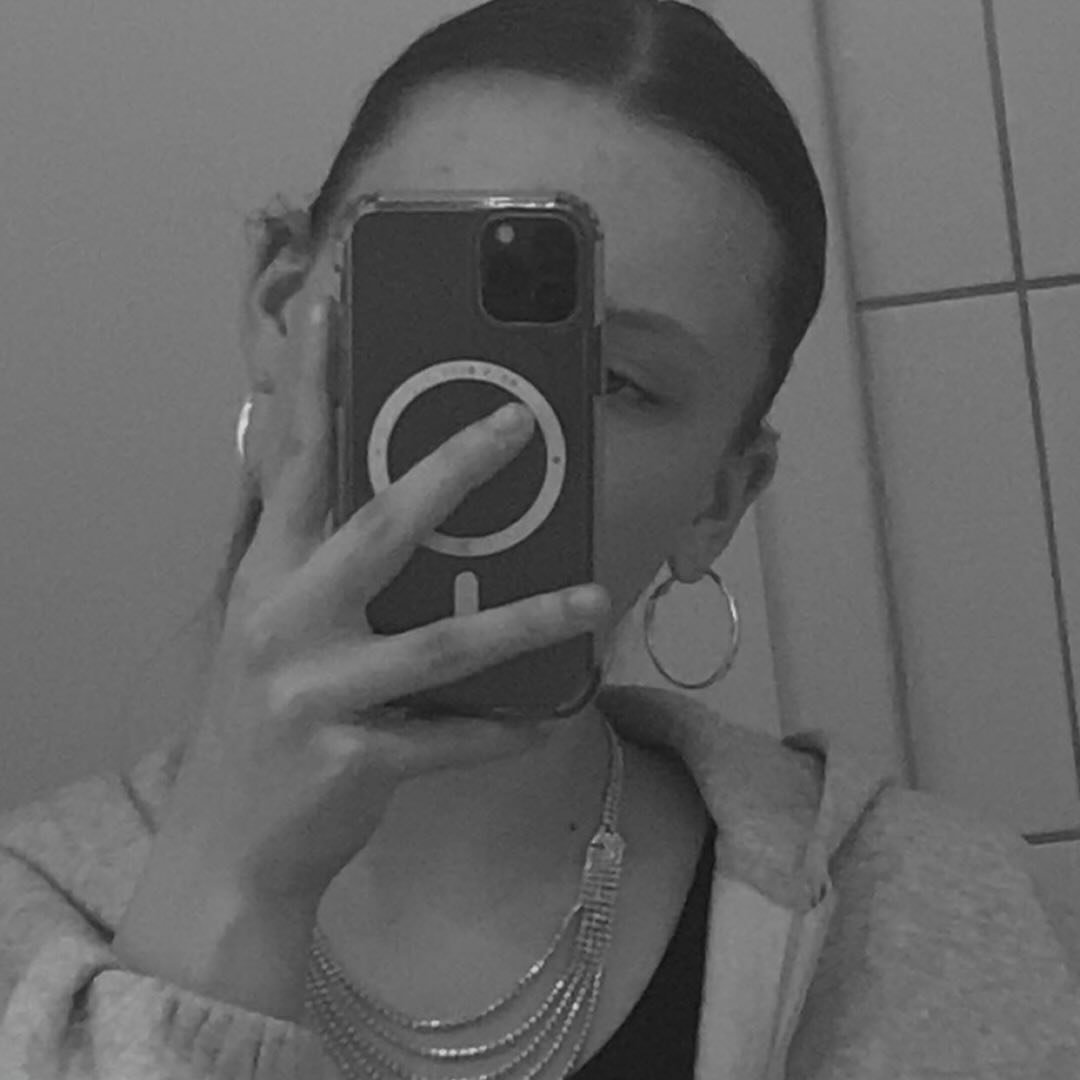 Instagram Profilbild von ymrz2007