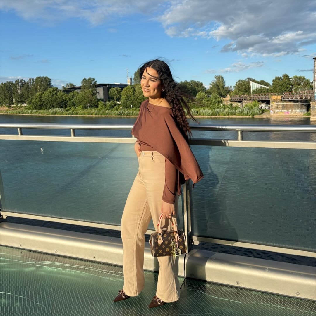 Instagram Profilbild von _.i7sa1