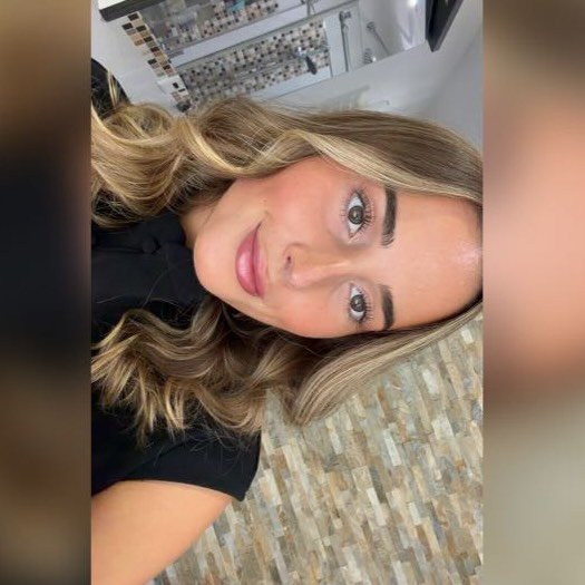 Instagram Profilbild von lauraaorllaatii