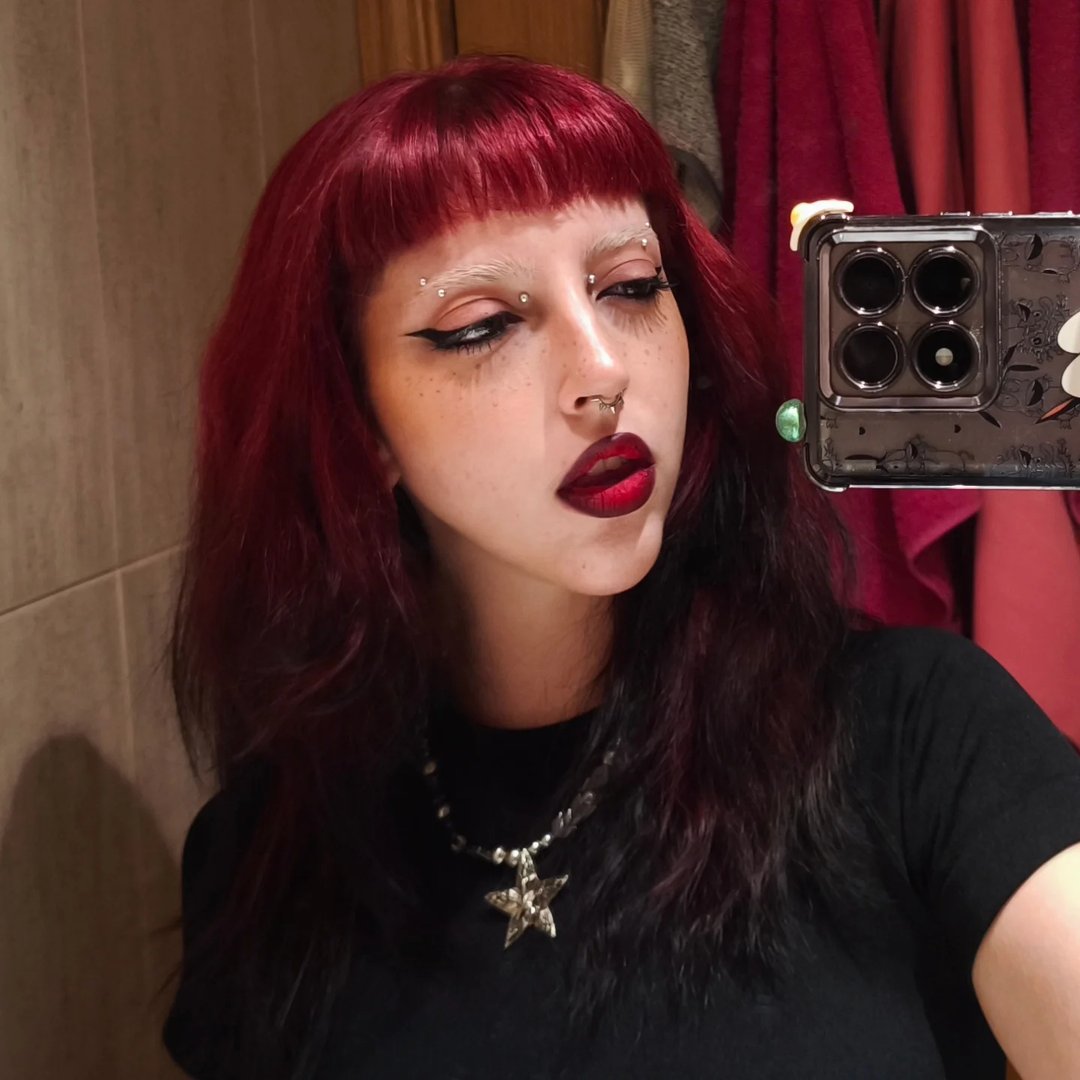 Instagram Profilbild von aistesis_