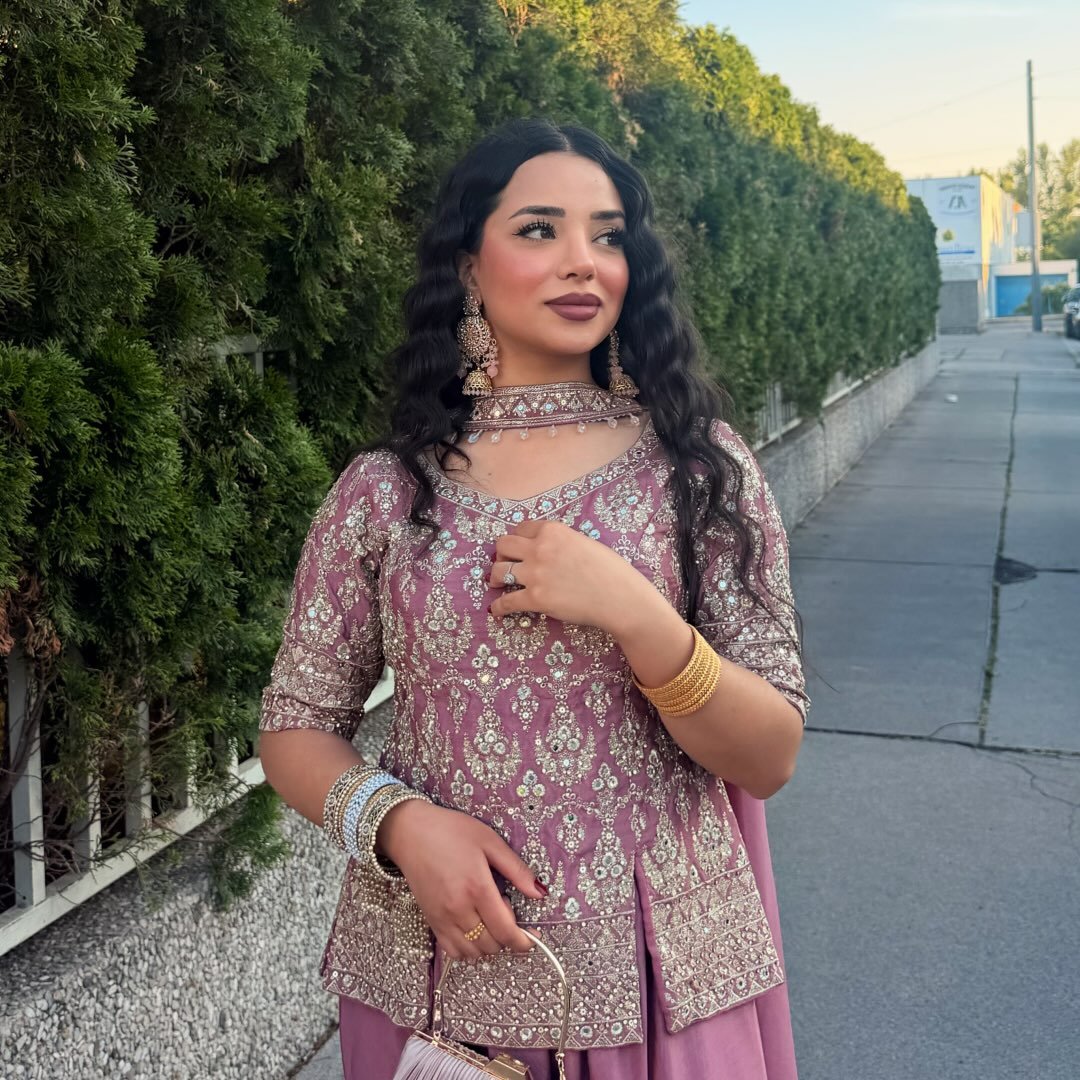 Instagram Profilbild von _mitramhmdi_