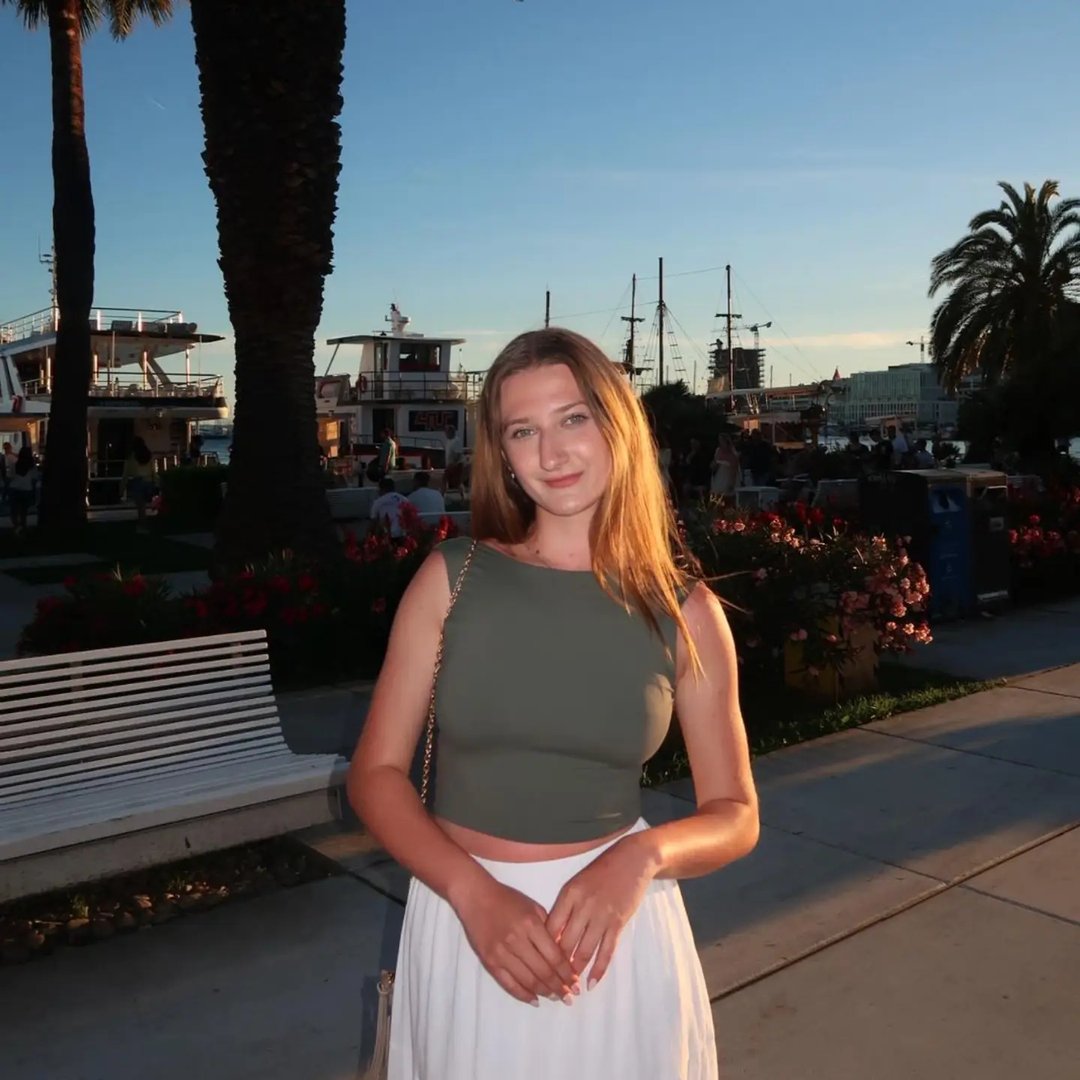 Instagram Profilbild von lara_lesic