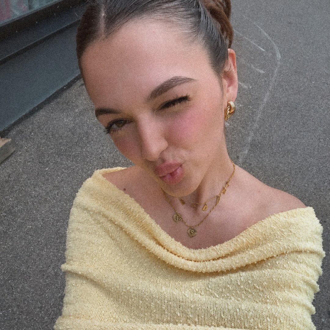 Instagram Profilbild von rudinabrsh