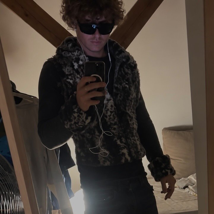 Instagram Profilbild von roman_121007