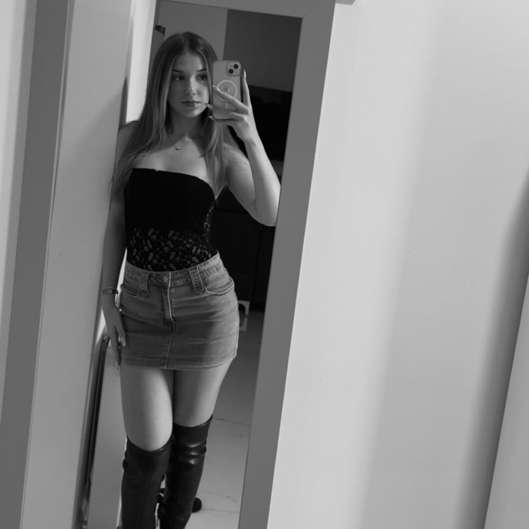 Instagram Profilbild von mia._bau