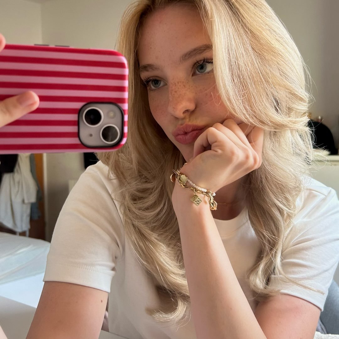 Instagram Profilbild von emelie.lrg