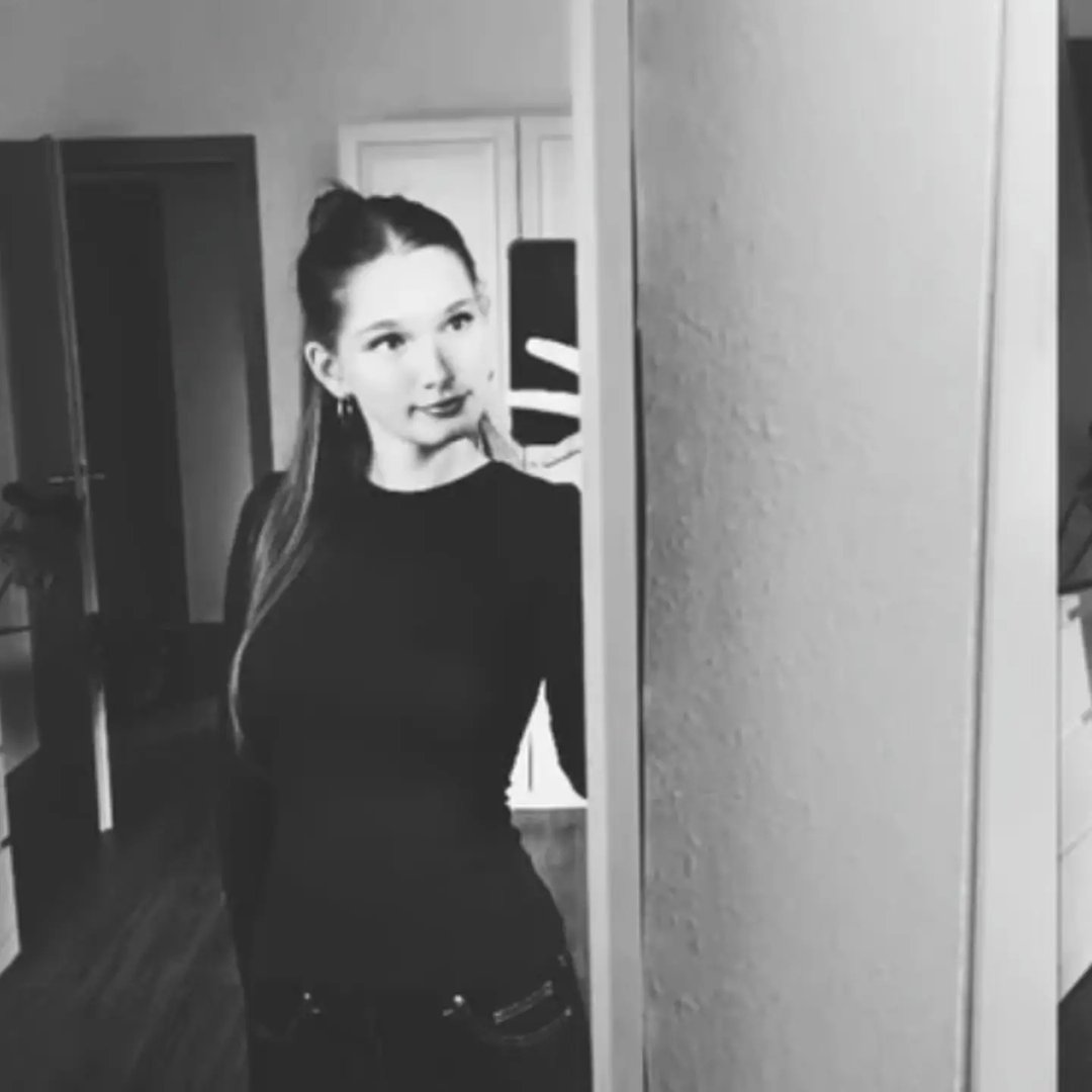 Instagram Profilbild von alina_haag_
