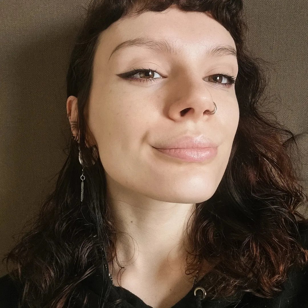 Instagram Profilbild von ellspiercing