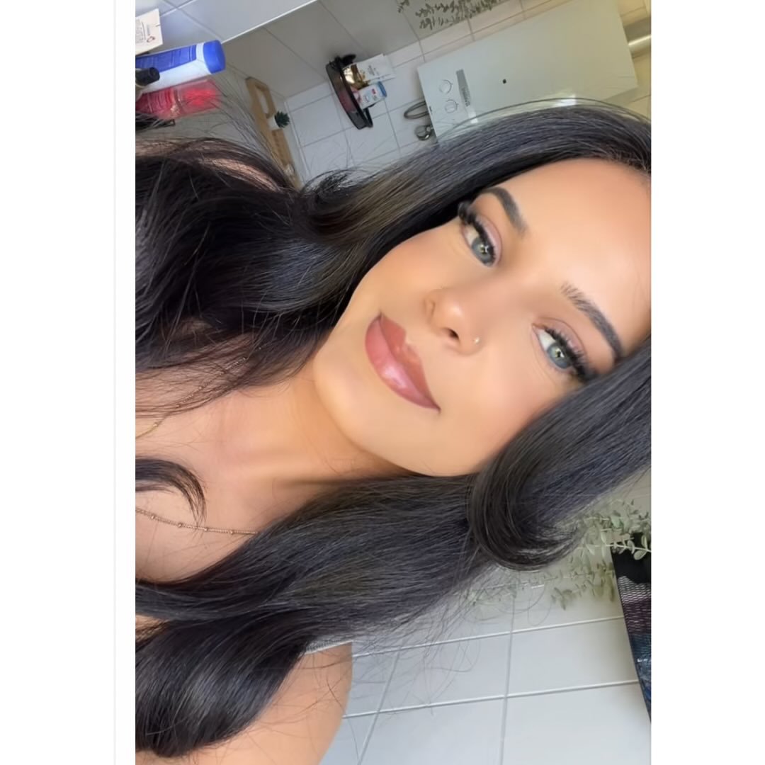 Instagram Profilbild von farah_jlii