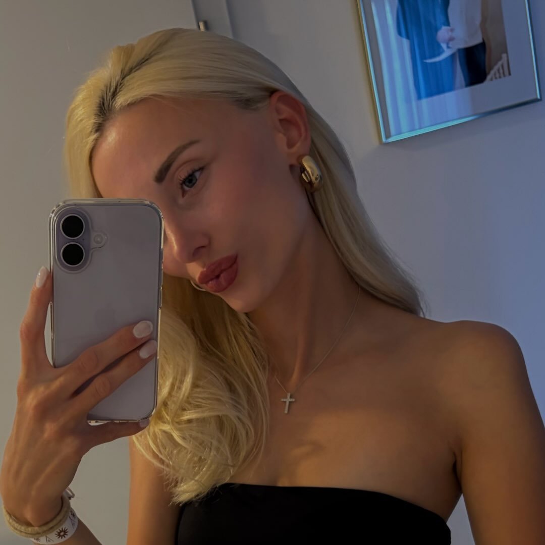 Instagram Profilbild von pollakcelina