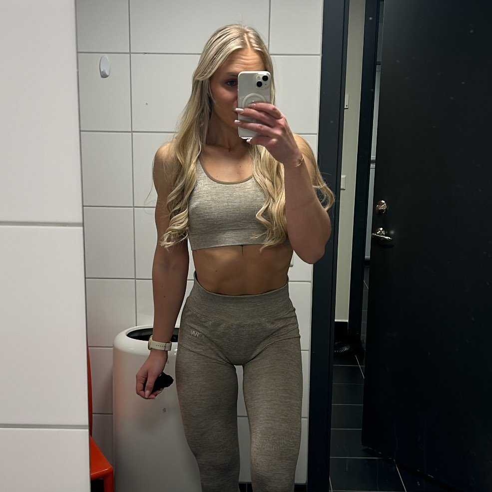 Instagram Profilbild von emma__holm