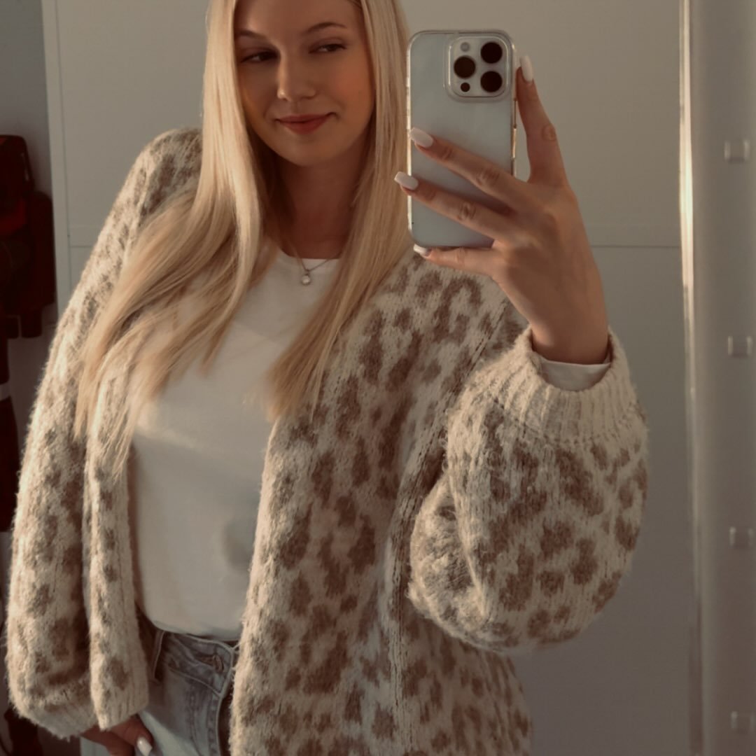 Instagram Profilbild von adriana.tvn