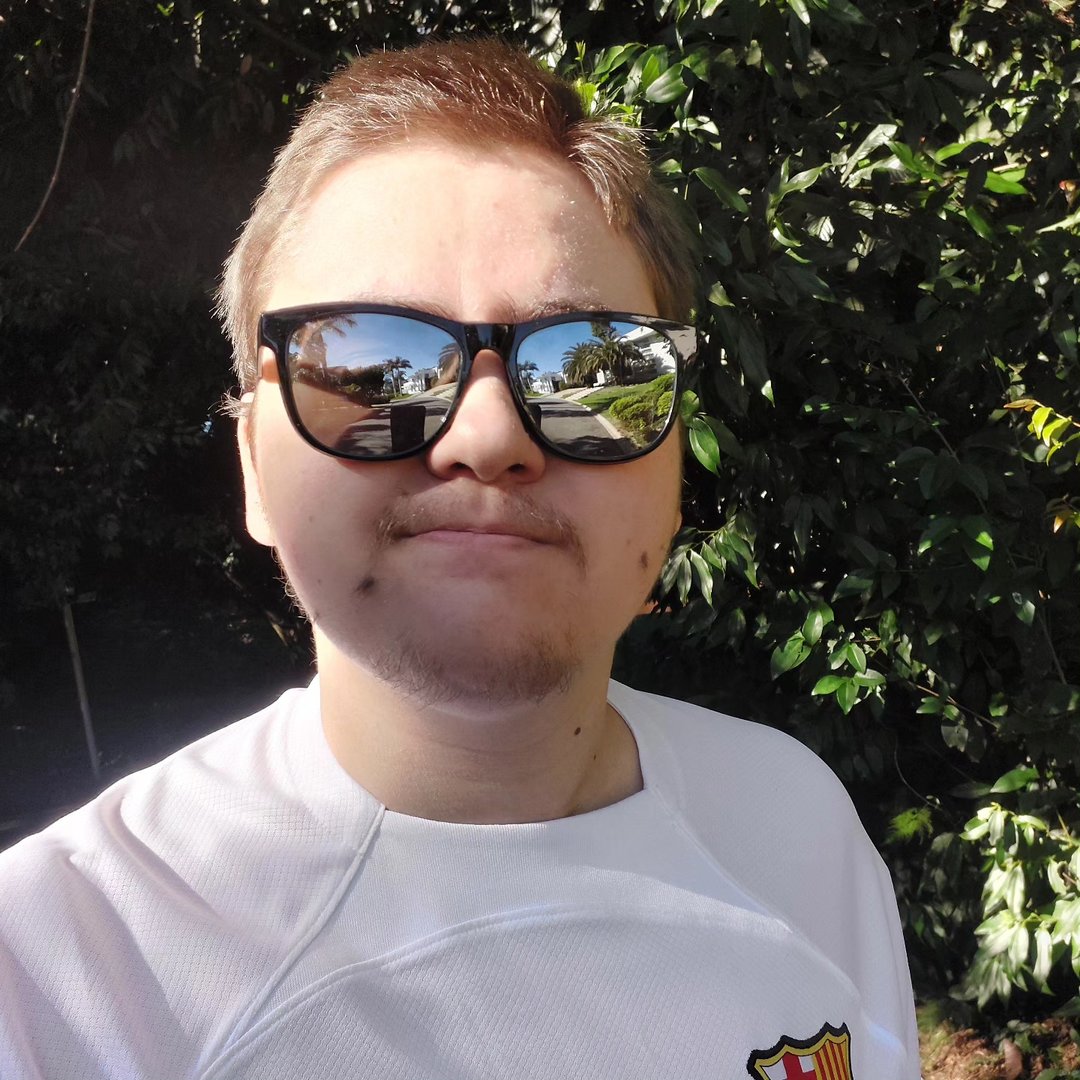 Instagram Profilbild von thiarmenio