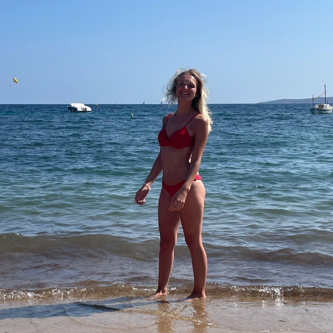 Instagram Profilbild von laura_labuda