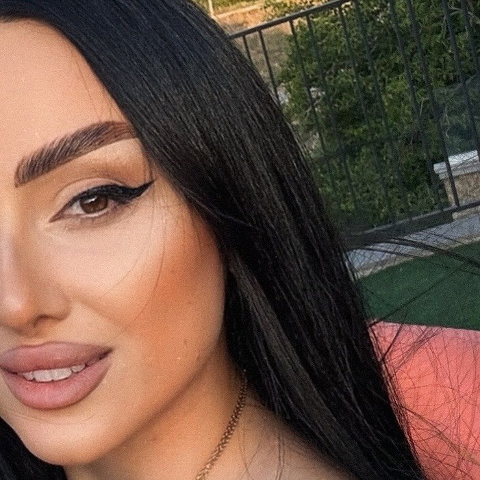 Instagram Profilbild von emmsafaryan