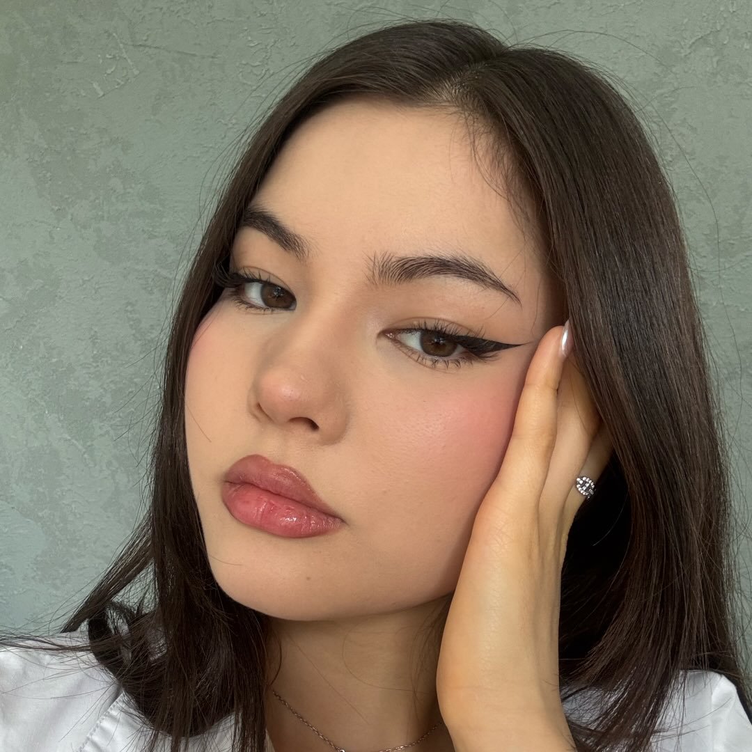 Instagram Profilbild von farzi.swan