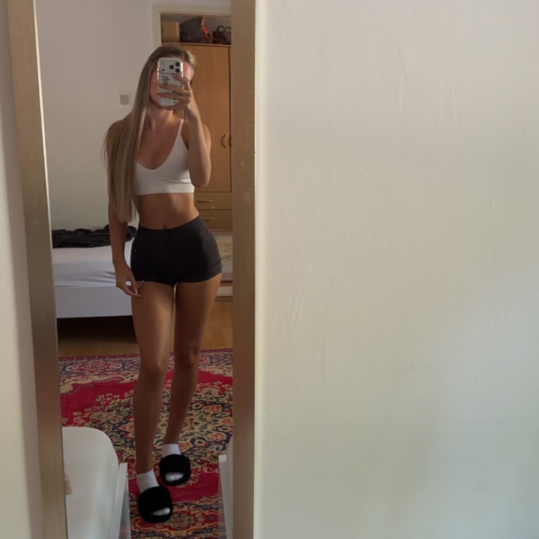 Instagram Profilbild von elinprivatni__