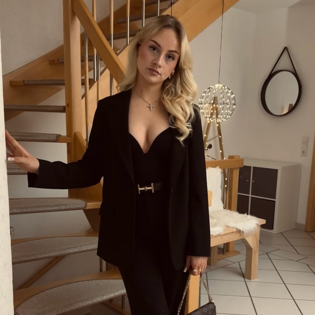 Instagram Profilbild von emelygoldhornn