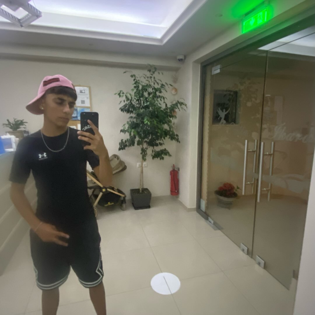 Instagram Profilbild von gkiouzzzz_