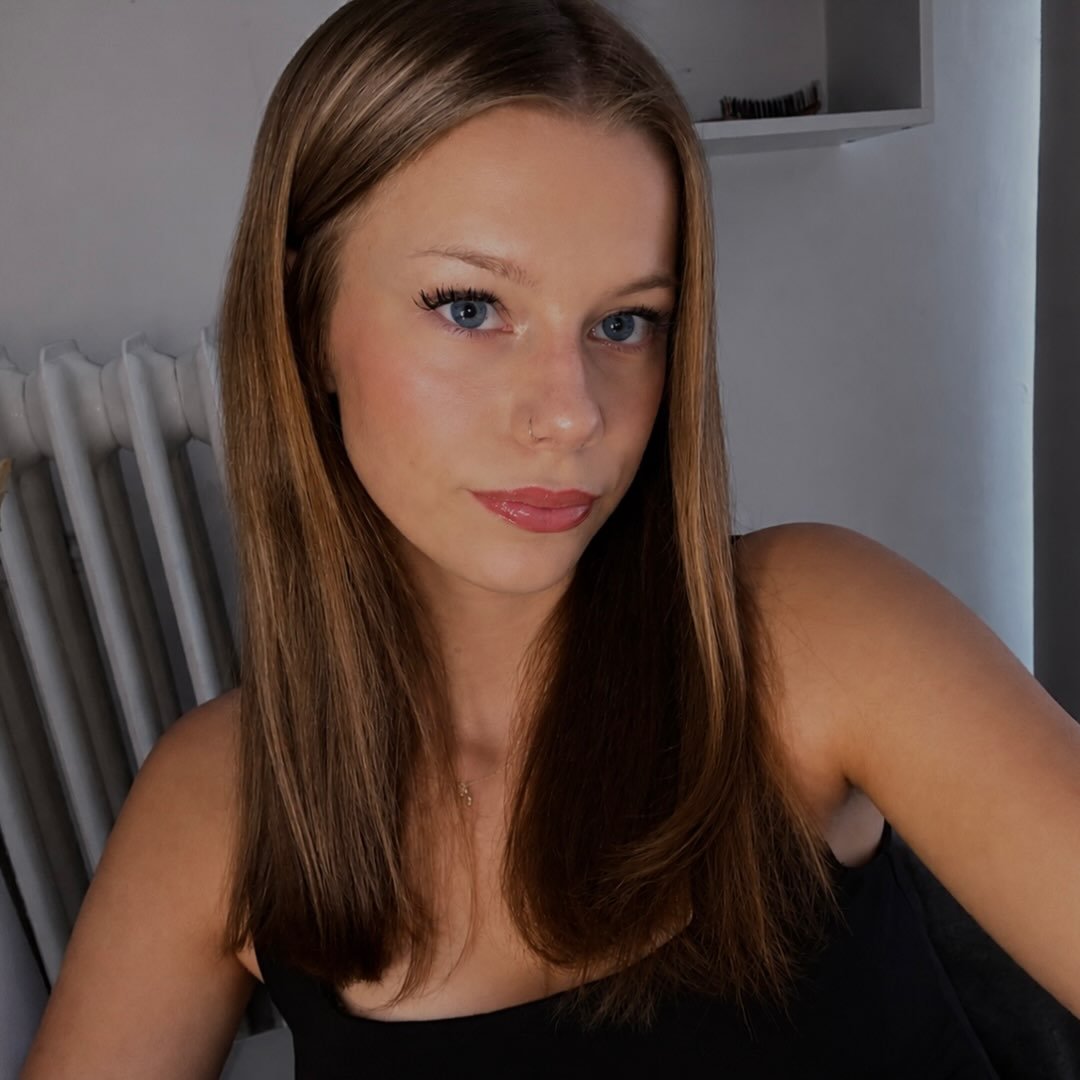Instagram Profilbild von _naemi.08