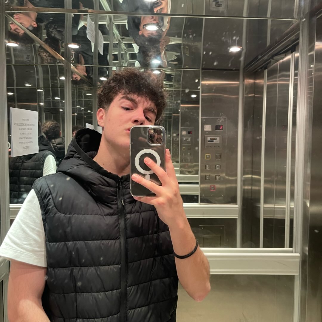 Instagram Profilbild von barmparousis_