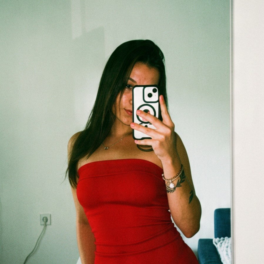 Instagram Profilbild von laureera_