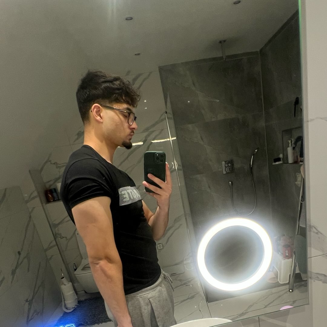 Instagram Profilbild von y.massih