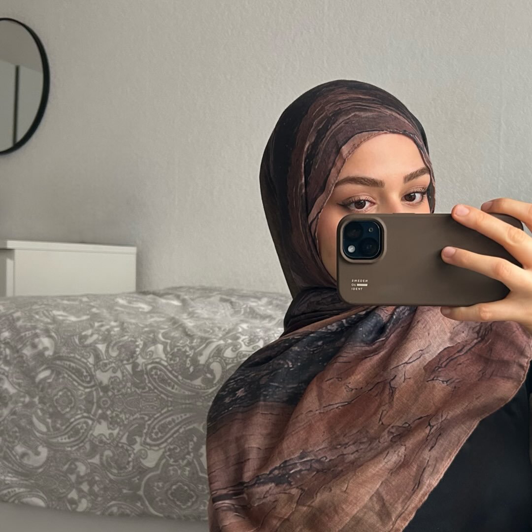 Instagram Profilbild von 25hafsa_