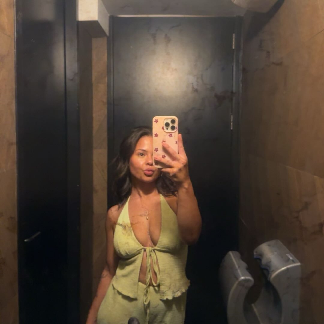 Instagram Profilbild von xleilamartins._