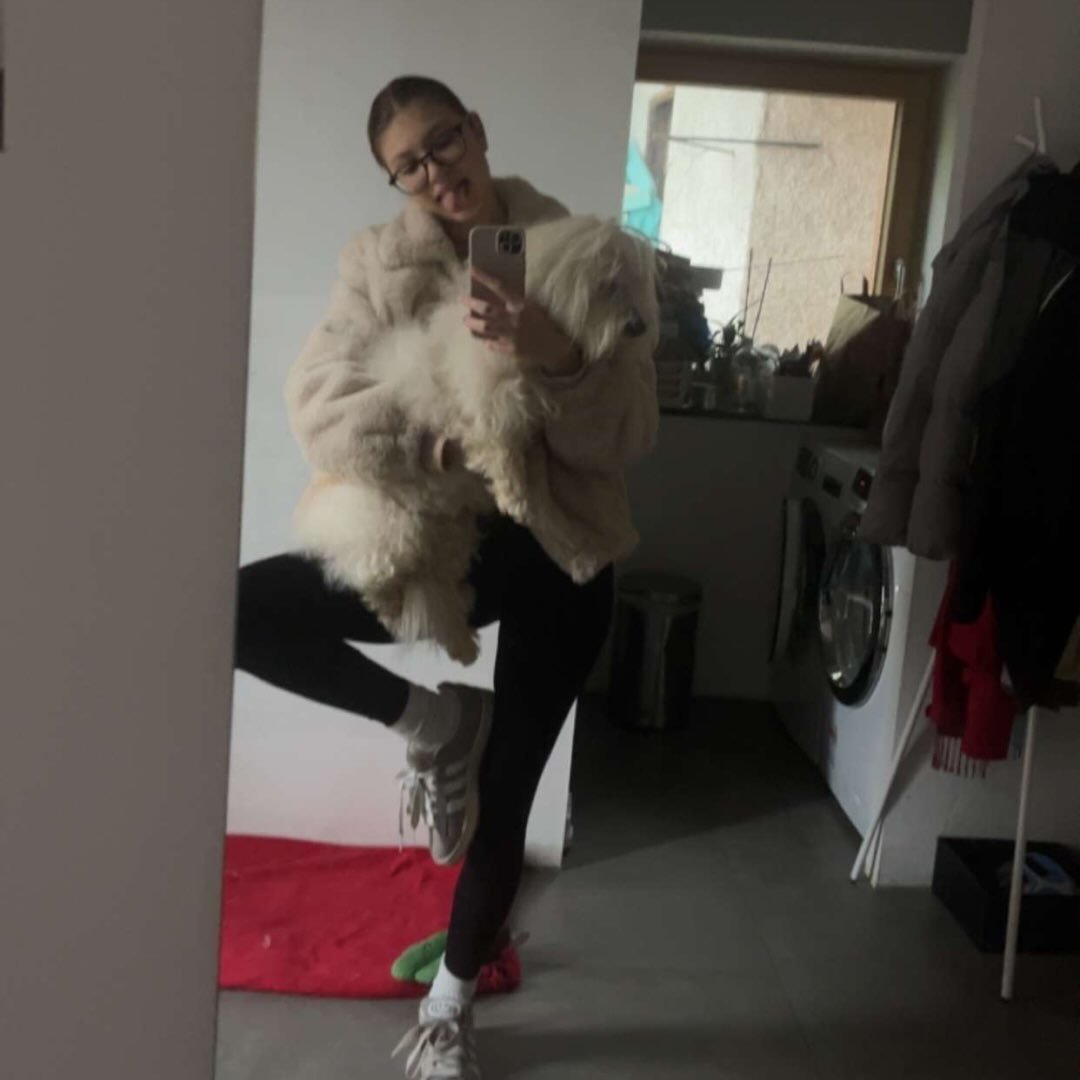 Instagram Profilbild von zivc_zivaziva09